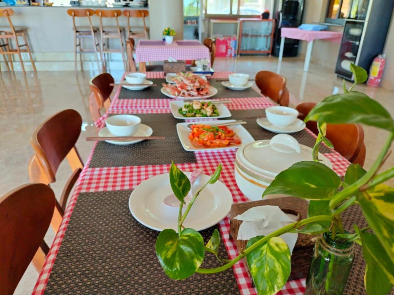 Riviera Hotel & Resort Kep Ngoại thất bức ảnh