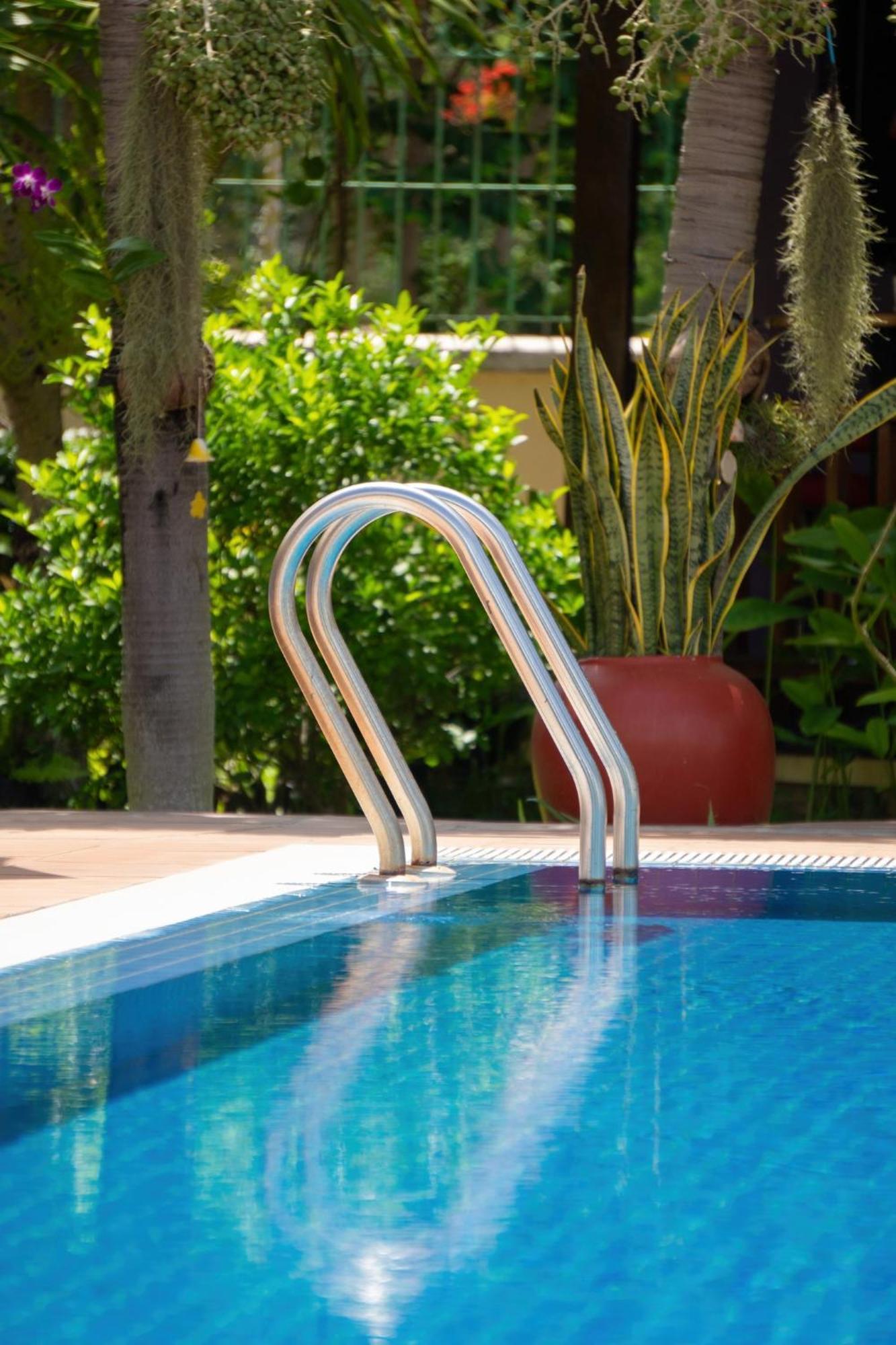 Riviera Hotel & Resort Kep Ngoại thất bức ảnh