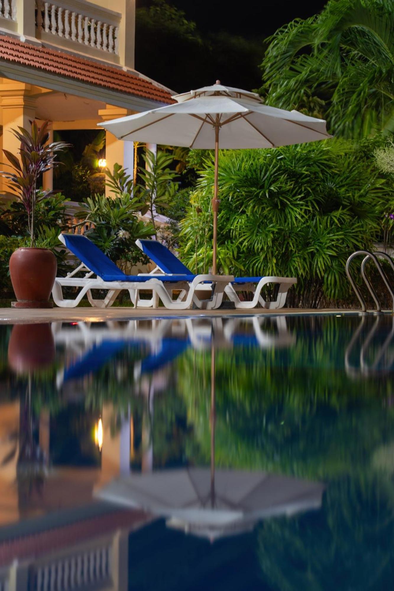 Riviera Hotel & Resort Kep Ngoại thất bức ảnh