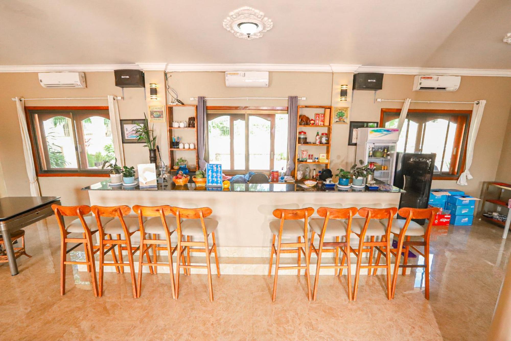 Riviera Hotel & Resort Kep Ngoại thất bức ảnh