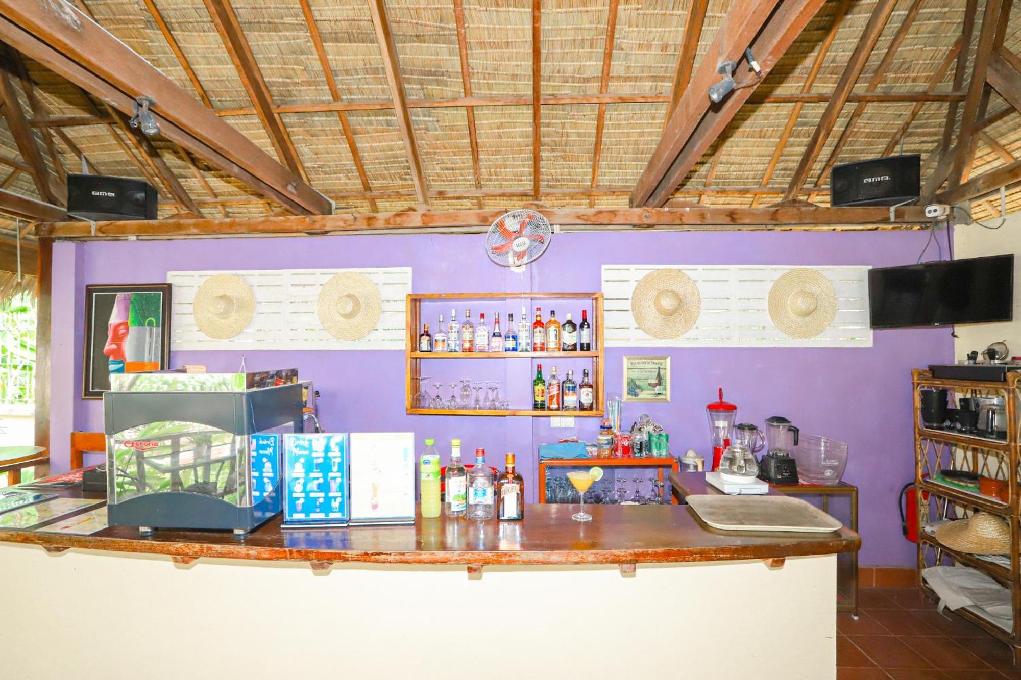Riviera Hotel & Resort Kep Ngoại thất bức ảnh