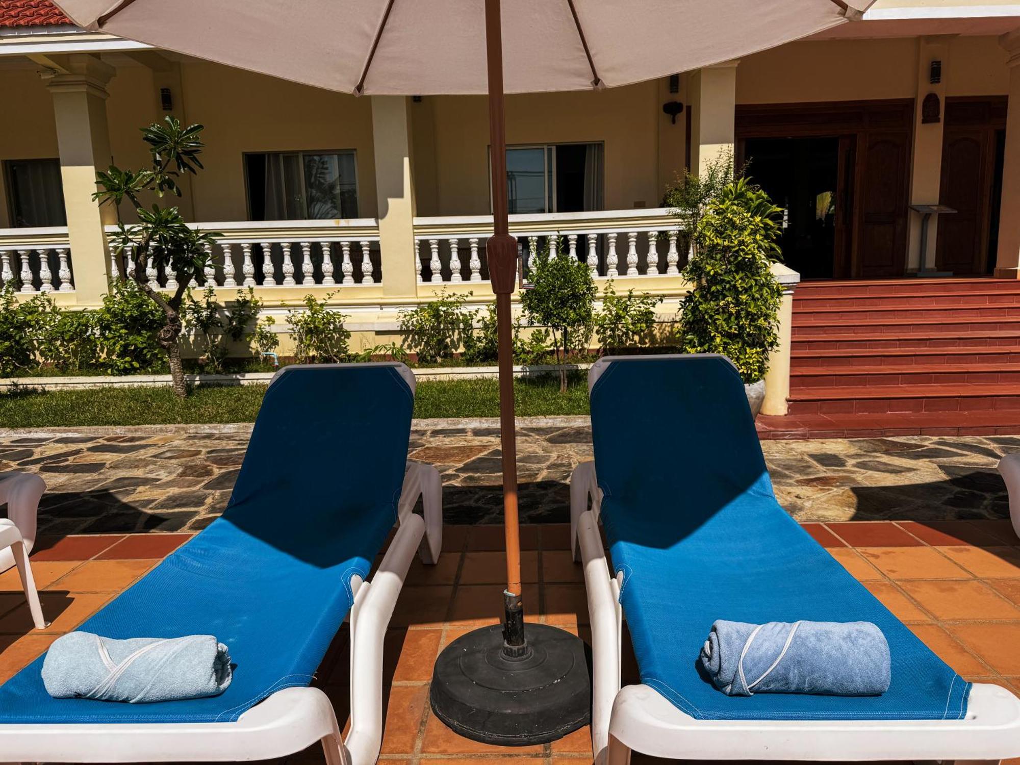 Riviera Hotel & Resort Kep Ngoại thất bức ảnh