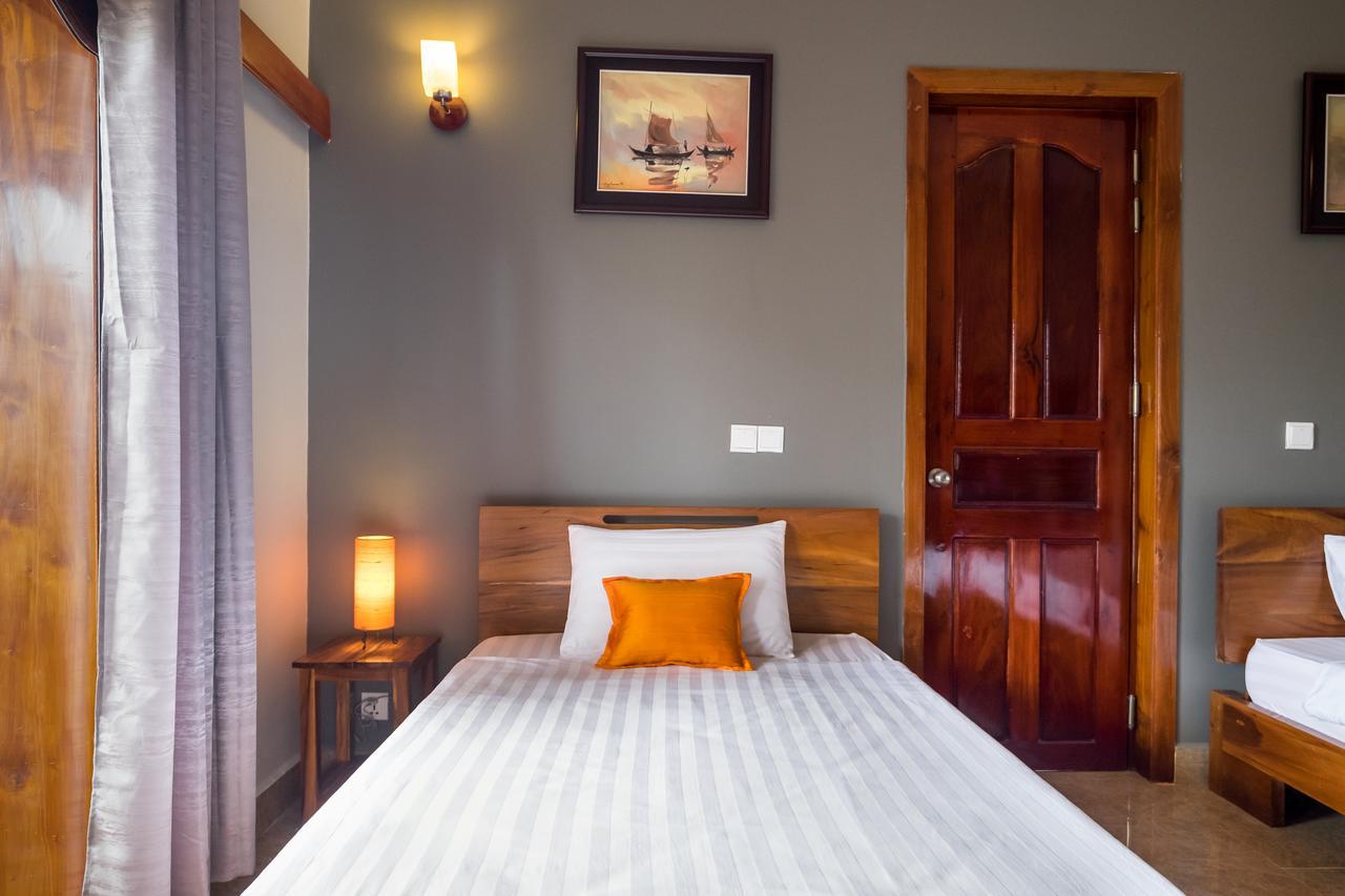Riviera Hotel & Resort Kep Ngoại thất bức ảnh